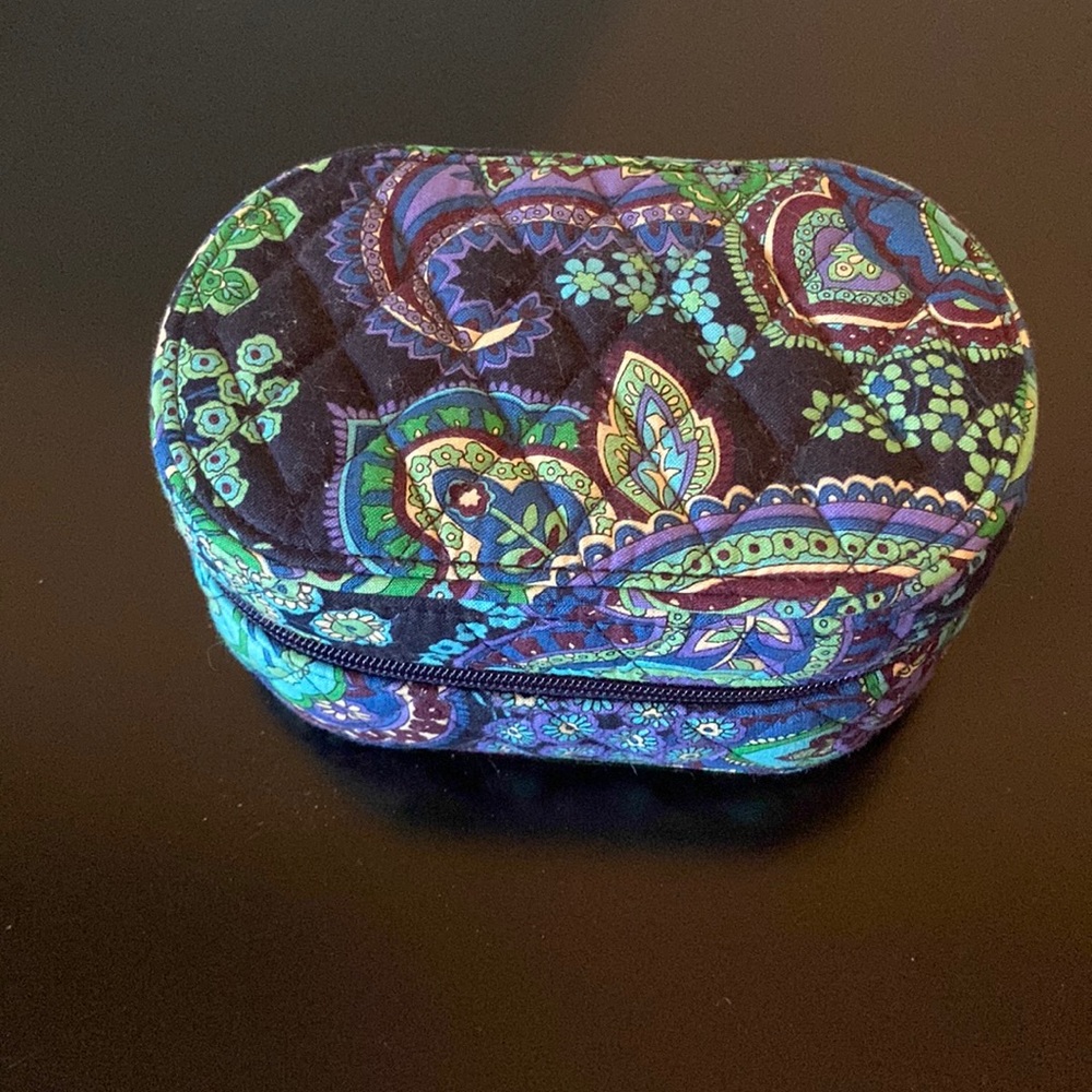 Vera Bradley jewelry travel case.